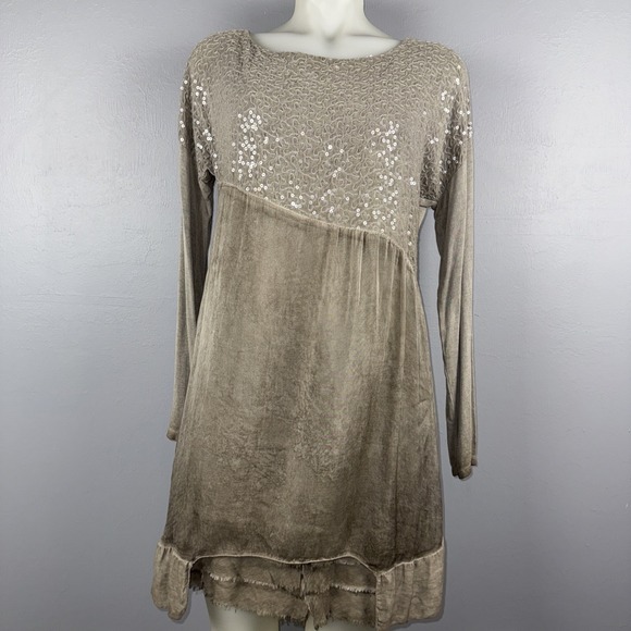 Scandal Dresses & Skirts - Scandal Dress Women *M Taupe Italy Ruffle Hem Boho Viscose Knit Artsy *READ